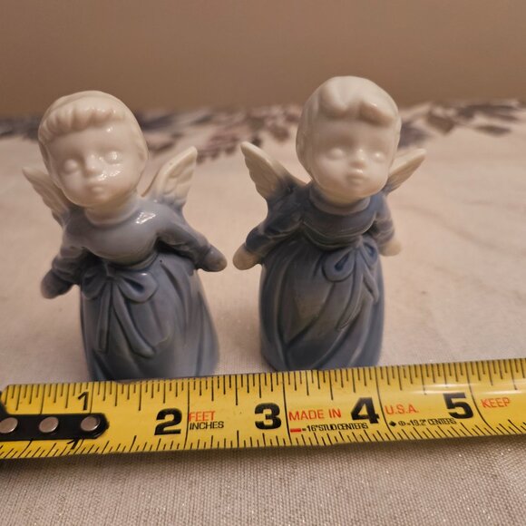 Vintage Blue and White Glaze Kissing Angels - Picture 7 of 9